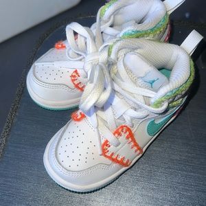 Nike toddler shoes